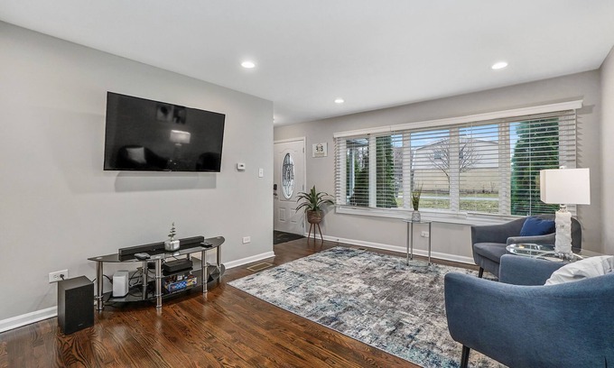 Flossmoor House | Flossmoor Rental
