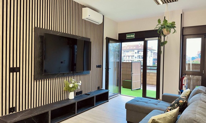 Noja Apartment | Flower Deluxe 2 - Complete Accommodation with Garden