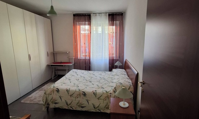 Zanica Apartment | Flower Powers