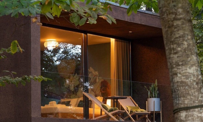 Barroselas House | Flower Retreat Bungalow | Serene Garden & Pool