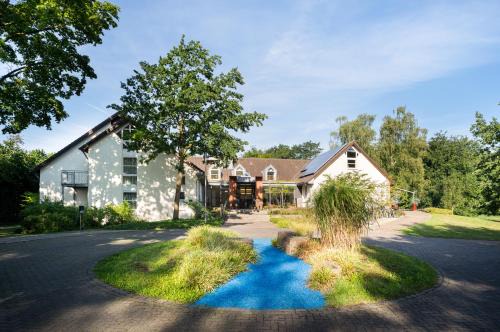 Guetersloh Hotel | Flussbett Hotel
