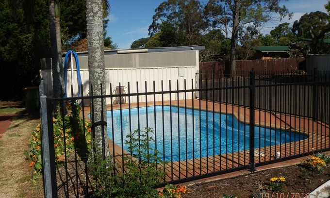 Wilsonton Hotel | Flying Spur Motel
