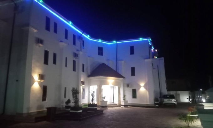 Agbor Hotel | FMMM1