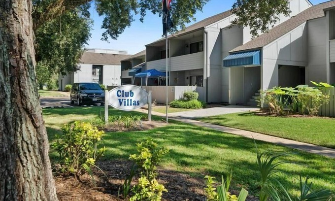 Foley Condo | Foley Fun @ Club Villas, 12 Miles to Beaches