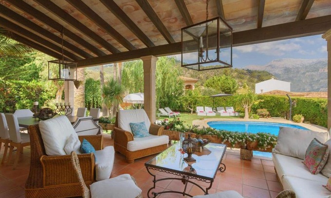Mancor de la Vall House | Font
