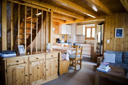 Salins Ski Chalet | Fontannets 003 MOUNTAIN & QUIET chalet 10 pers