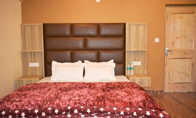 Manali Bed & Breakfast | Food&travel cafe n Homes
