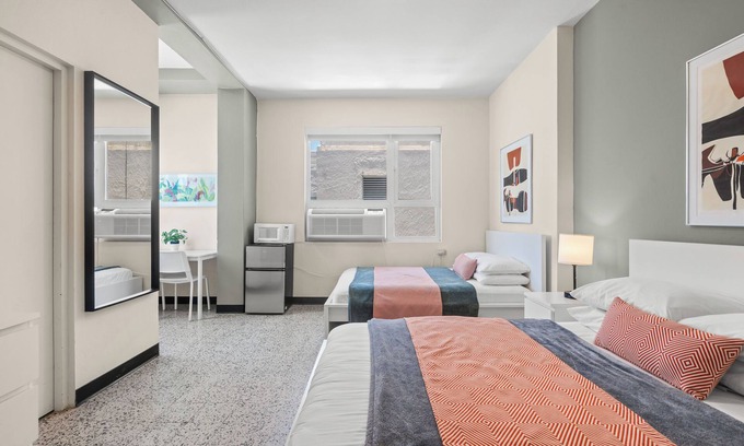 Miramar Apartment | For Family & Friends | Near The Beach | Free Parking | Smart TV