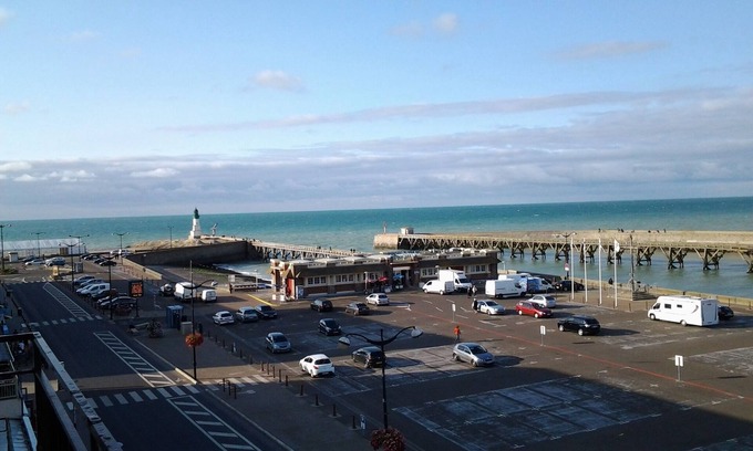 Le Treport Apartment | For rent apartment 103 m2