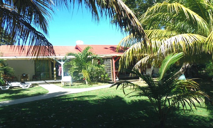 Terre-de-Haut Apartment | For your family vacation or friends in comfortable and spacious apartment "