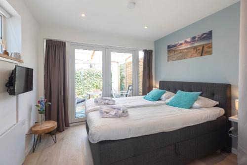 Municipality of Zandvoort Apartment | Forest and Ocean
