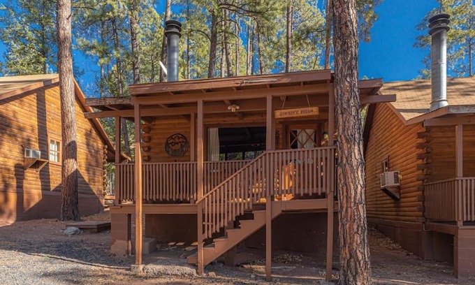 Christopher Creek House | Forest Cabin 4 Cowboys Dream