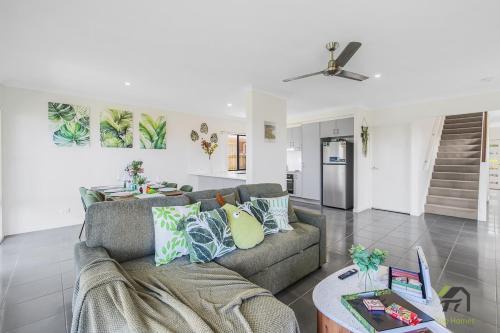Coomera House | Forest castle in a quiet single-story house in Coomera