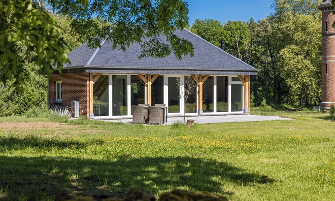 Jurbise Ski Chalet | Forest cottage on quiet estate. Close to Pairi Daiza Shape Google Jurbise - Mons