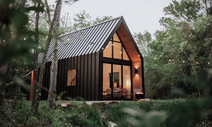 Lacy-Lakeview Cabin | Forest Edge at Live Oak Lake | Modern Cabin