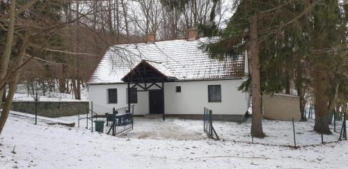 Matraszentlaszlo House | Forest gate Vendégház