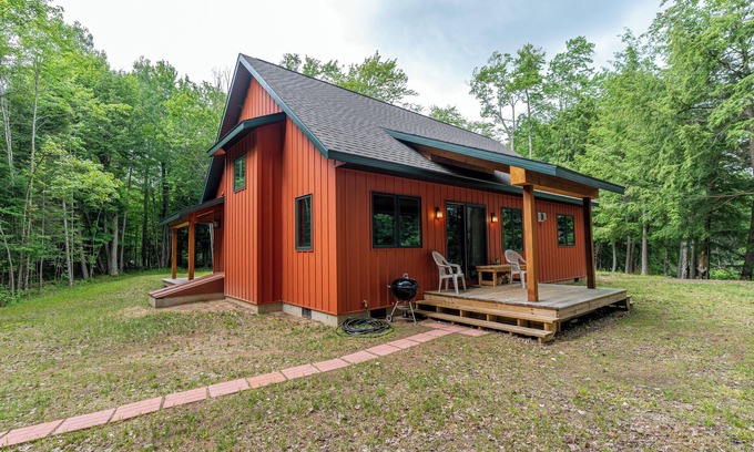 Rapid River Cabin | Forest Highway Hideaway in Rapid River