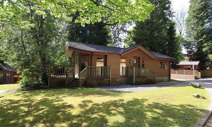 Bowness-on-Windermere Cottage | FOREST PINES LODGE, family friendly in Bowness-On-Windermere