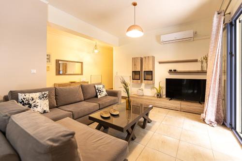 Argostoli Town Apartment | FoRest & sea view apartment