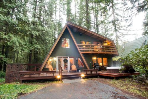 Glacier House | Forest View Chalet