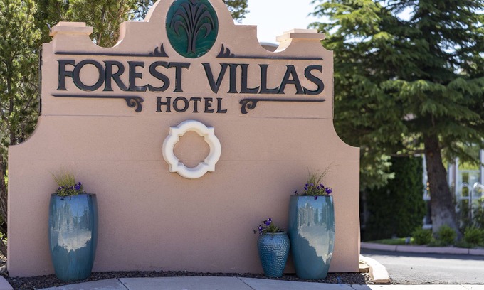 Yavapai Hills Hotel | Forest Villas Hotel - Prescott