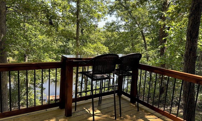 Warrenton Cabin | Forested Oasis