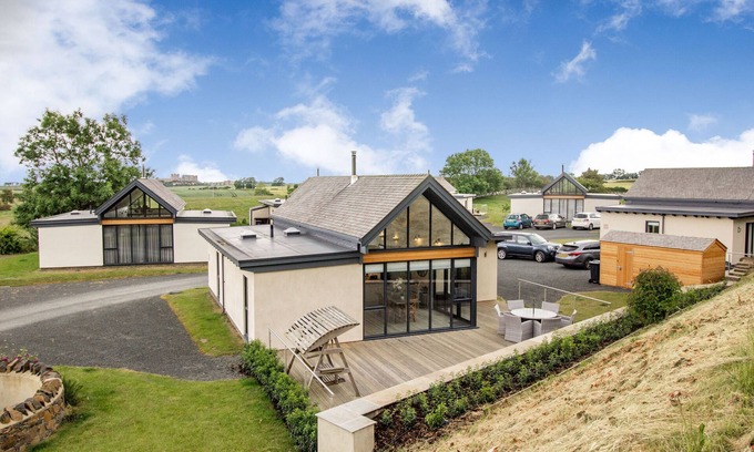 Bamburgh Cottage | FORGET ME NOT LODGE, family friendly, with open fire in Bamburgh
