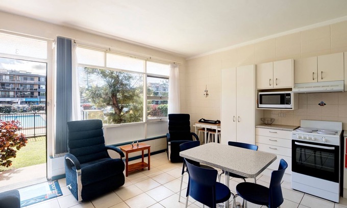 Forster Apartment | Forster Holiday Lodge 03