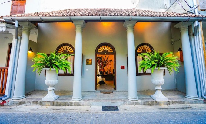 Fort Galle Bed & Breakfast | Fort Bliss