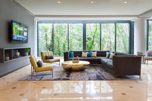 Survey Creek Hotel | Fort Lauderdale Marriott North