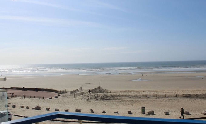 Fort-Mahon-Plage Apartment | Fort-Mahon-Plage: Cozy apartment by the sea, pets allowed, private parking