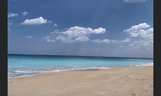Fort Pierce Condo | Fort Pierce Condo-CLEAN-Beautiful Beaches-Historic Downtown- Community Pool