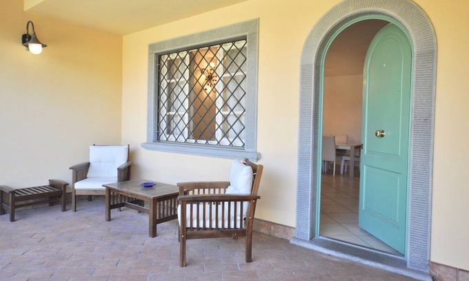 Seravezza Villa | Forte dei Marmi, beautiful house, garden, 1500m. from the beach, wifi, Air cond.