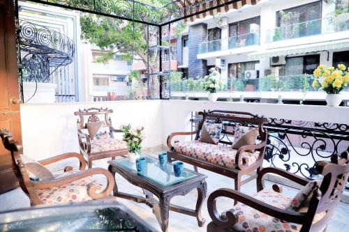 Saket Apartment | Fortune Home Service Apartment 1bhk, D-198,UGF