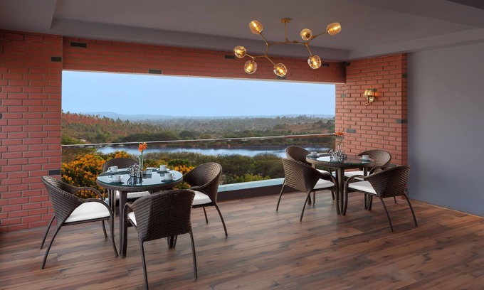 Hubli Hotel | Fortune Park Airport Road, Hubballi - Member ITC Hotels' Group