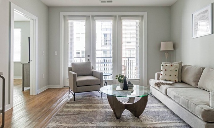 Downtown Apartment | Foster 1BD 4 - One Bedroom Apartment, Sleeps 2