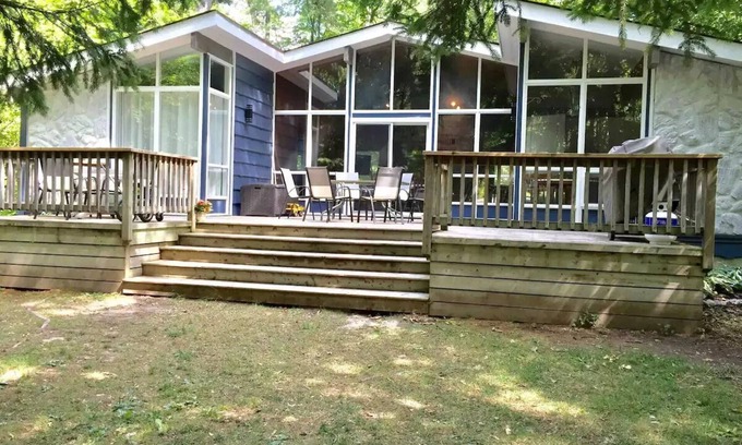 Grand Bend House | Four Pines Lake house