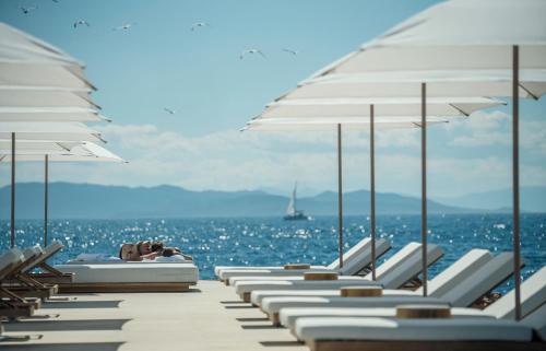 Vouliagmeni Hotel | Four Seasons Astir Palace Hotel Athens