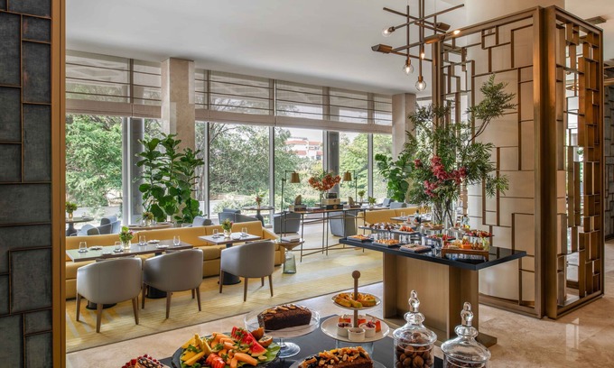 Bengaluru Hotel | Four Seasons Hotel Bengaluru at Embassy One