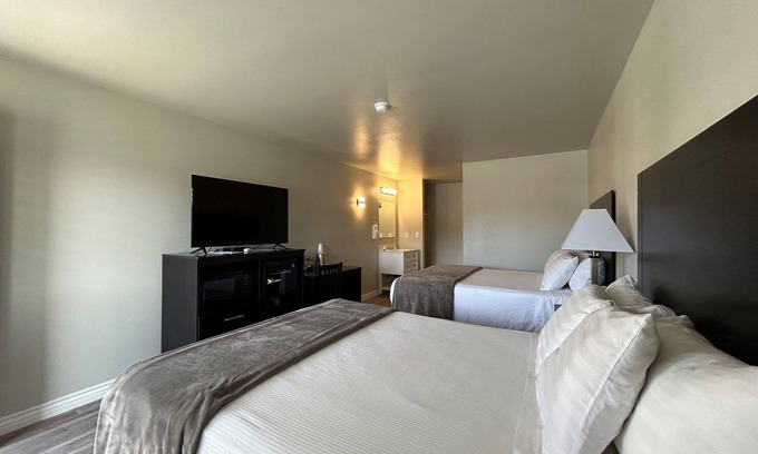 Ely Hotel | Four Sevens Motel