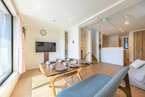 Katsushika Apartment | Four Trees Stay Yotsugi Skytree View