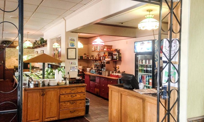 Fox Creek Hotel | Fox Creek Inn