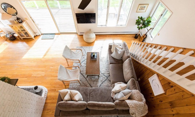 Jewett House | Fox Run Escape: Getaway w/Sunset Views & Firepit