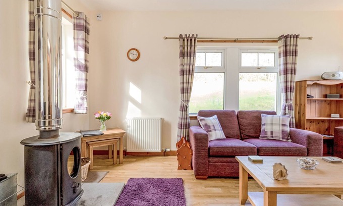 Maybole House | Foxglove cottage by Interhome