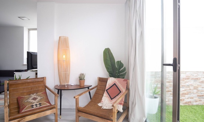 Foz do Arelho Apartment | Foz - West Shore Retreat - Beach front apartment overlooking lagoon an ocean