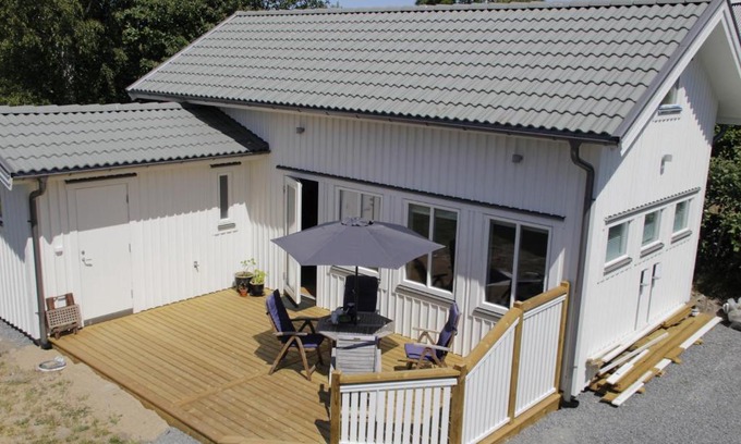 Varberg House | Fräsch nybyggd stuga på Getterön Varberg