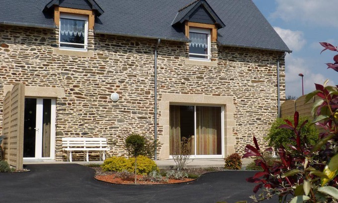 Curey House | 134 m² Gîte ∙ 4 bedrooms ∙ 9 guests