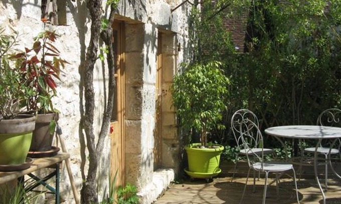 Pouligny-Saint-Pierre Cottage | Gite Communauté de communes Brenne - Val de Creuse-Pouligny-Saint-Pierre, 3 bedrooms, 10 persons