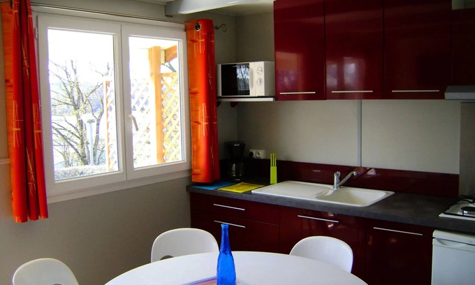 Jugon-les-Lacs-Commune-Nouvelle Ski Chalet | Camping Au Bocage du Lac* - Comfort Chalet 4 rooms 6 people