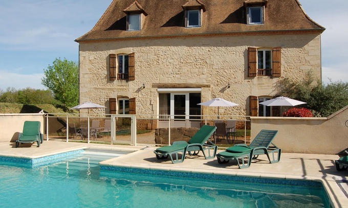 Saint-Felix-de-Reillac-et-Mortemart House | EXCEPTIONAL HOUSE 4 **** PRIVATE POOL